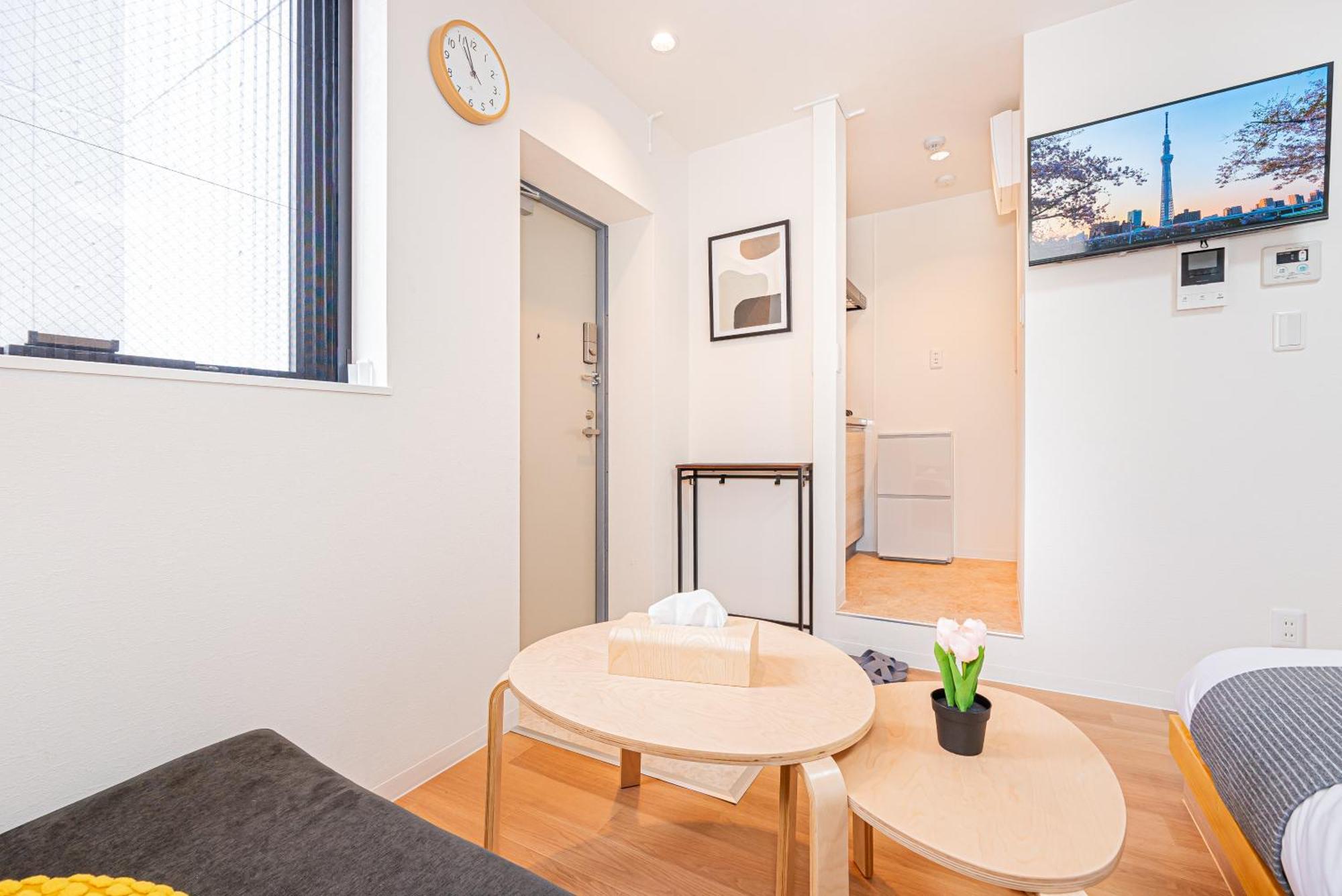 New Cozy Located On The Japanese Local Shopping Street * Tokio